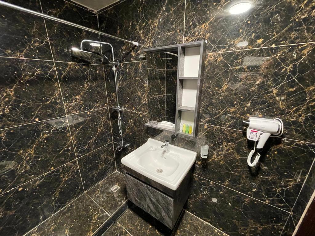 Madison Hotel عمان المظهر الخارجي الصورة